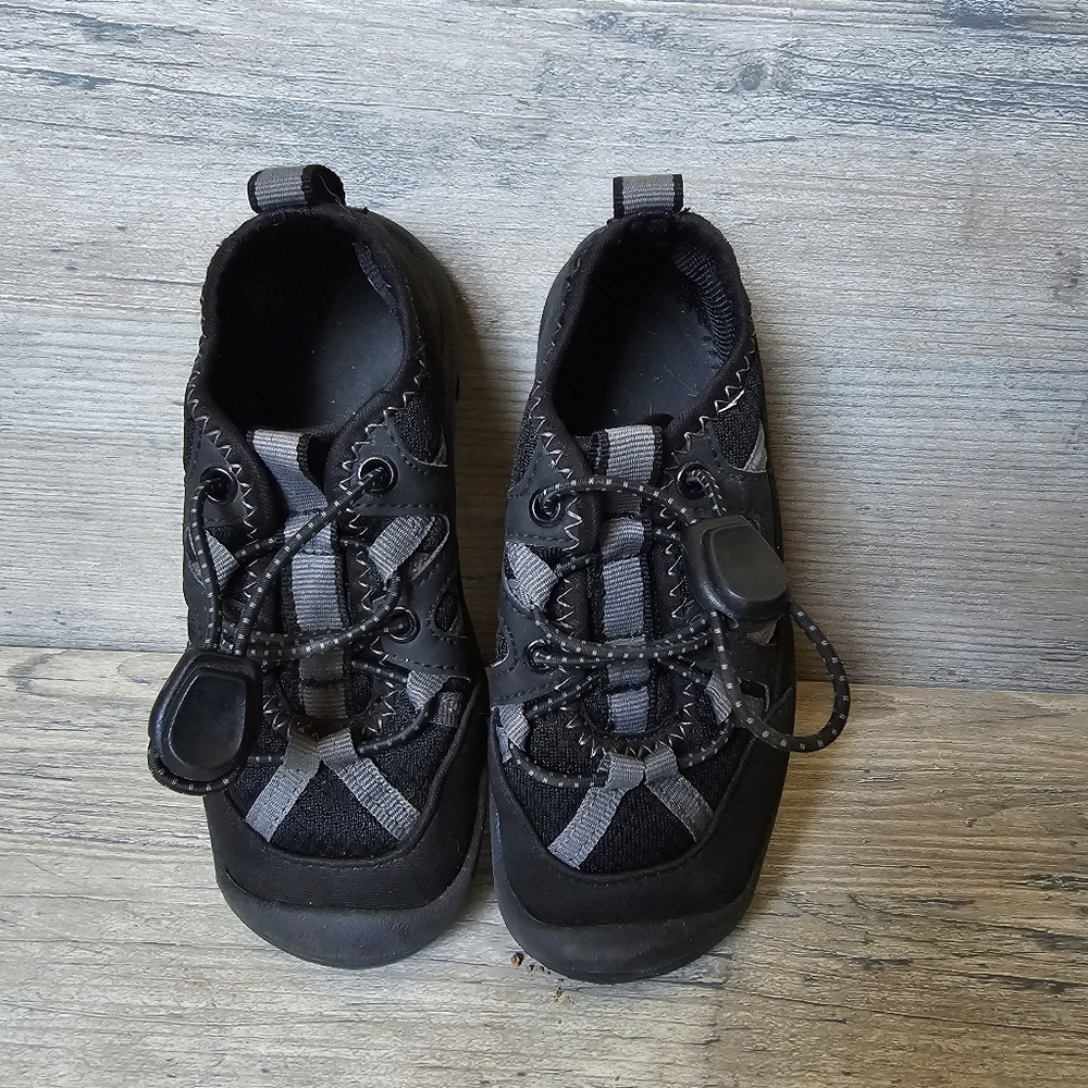 Merrell Toddler Water Shoes Size 10